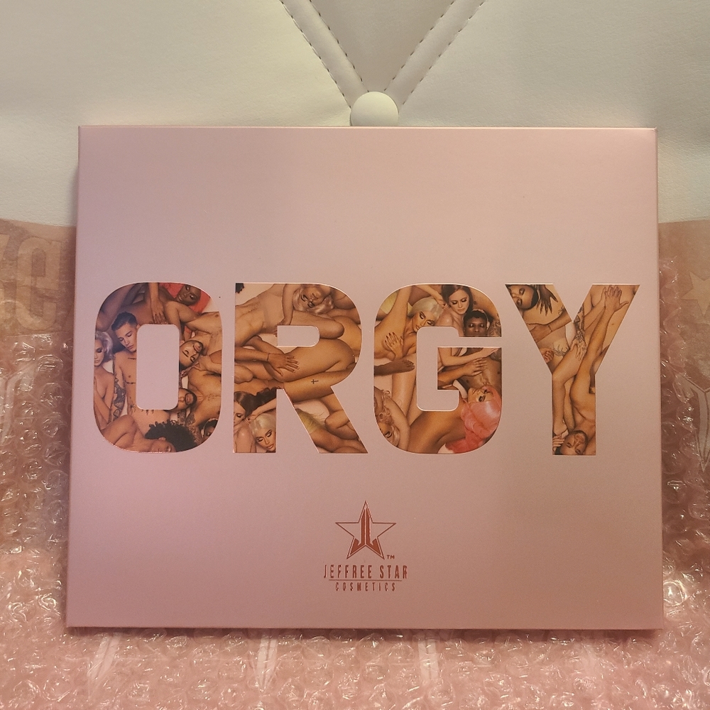 Jeffree Star Orgy Palette